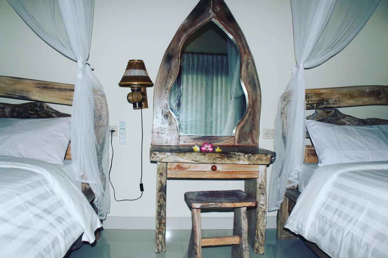 Bamboo Bali Hill Bungalows Amed Exteriör bild